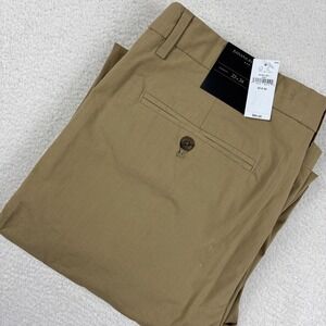 NEW BANANA REPUBLIC Mens 'Military Chino' Pleated Khaki Pants Size 33/34 Tan NWT